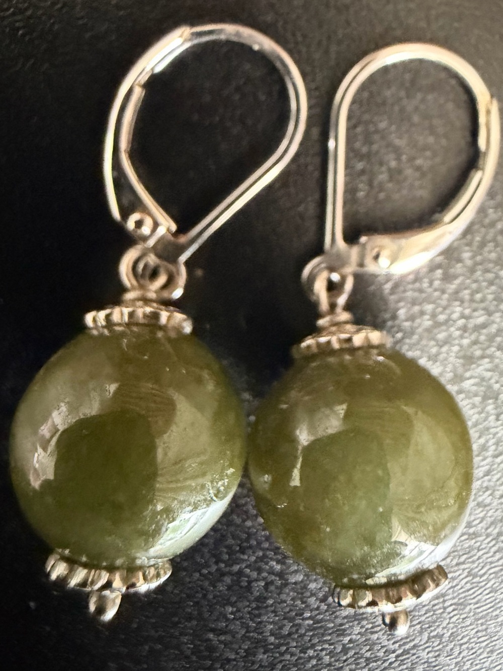PAJ JOY 925 STERLING SILVER GREEN JADE ROUND BEAD DANGLE LEVERBACK EARRINGS 1.25